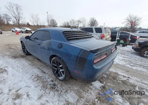 2020 Dodge Challenger Sxt z USA, uszkodzony, nr VIN 2C3CDZAG9LH222901